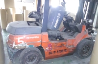 Sửa xe nâng khu công nghiệp Nam Tân Uyên