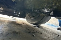 Xe nâng bị rò dầu- cách khắc phục