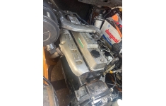 XE NÂNG DẦU TOYOTA 4.5 TẤN KẸP VUÔNG