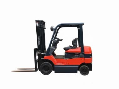 Sửa thắng xe nâng điện Toyota – nguyên nhân và cách khắc phục