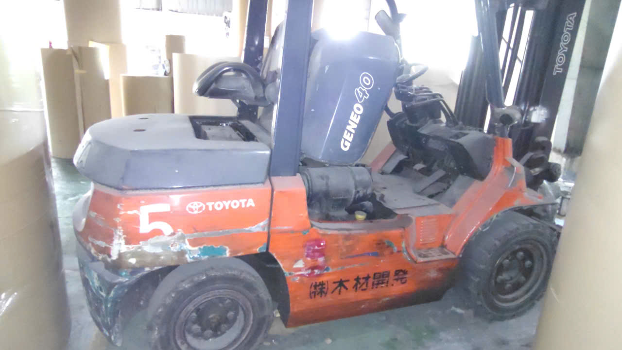 Sửa xe nâng Toyota