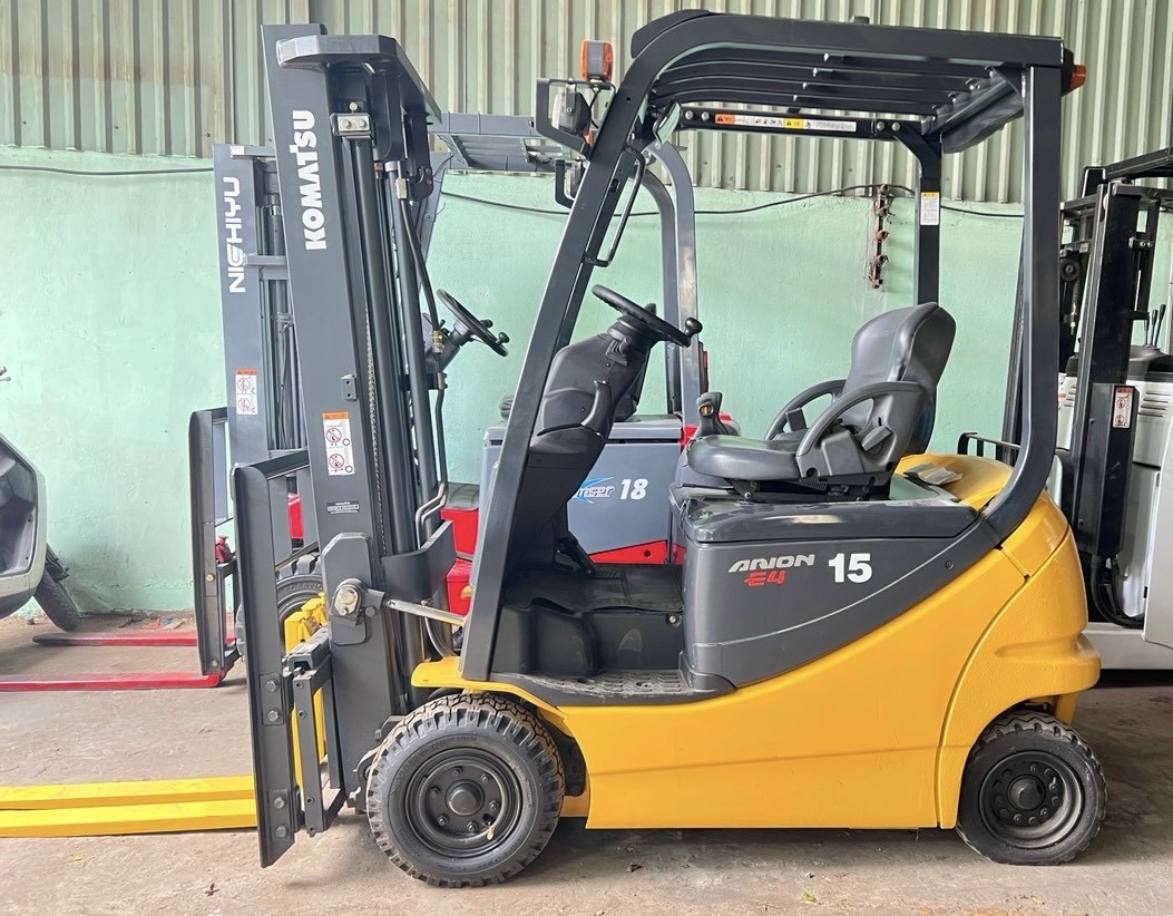 Thuê xe nâng khu công nghiệp Rạch Bắp