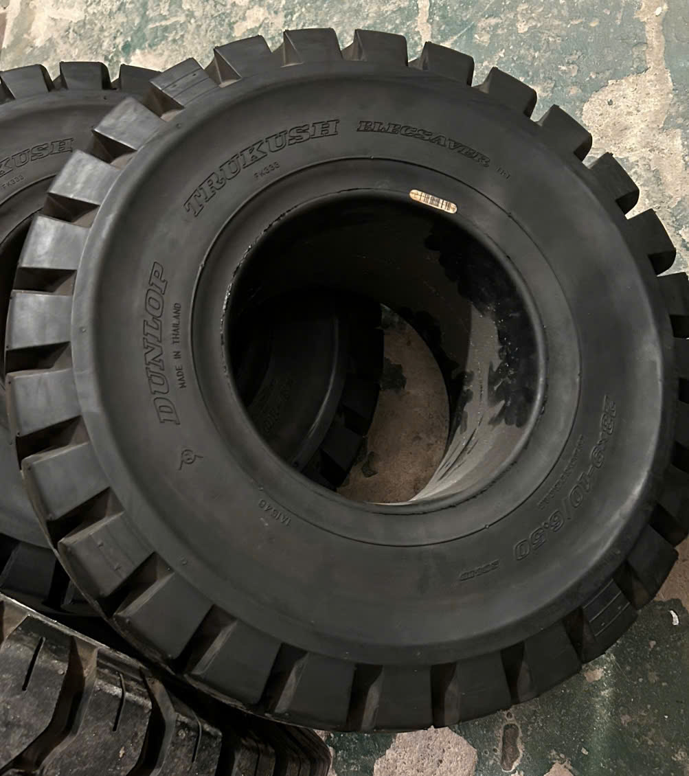 Lốp Đặc Xe Nâng 23x9-10