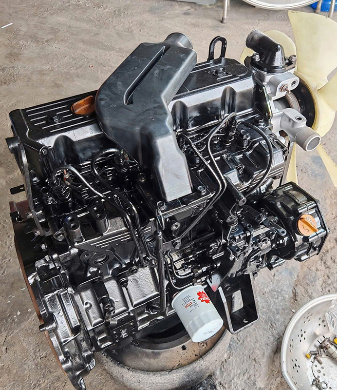 máy dầu xe nâng 4d94le