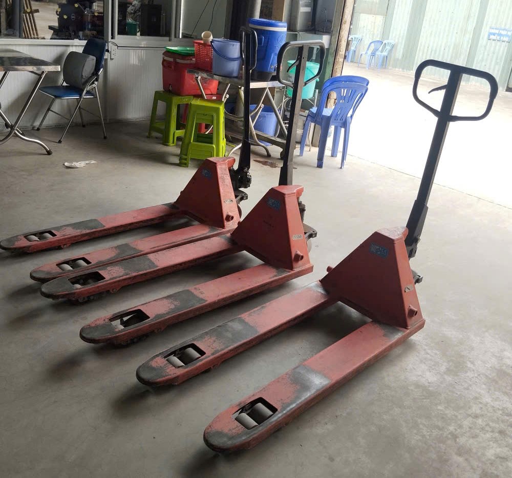 Sửa xe nâng tay
