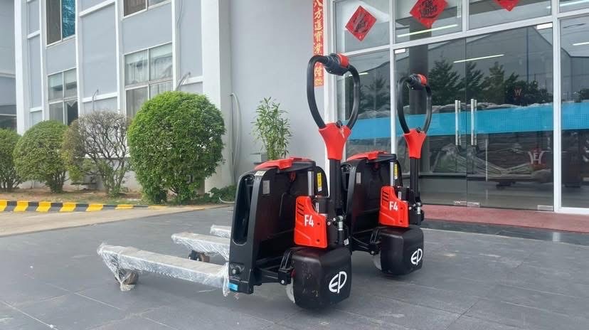 Xe nâng điện thấp tay Trung Quốc