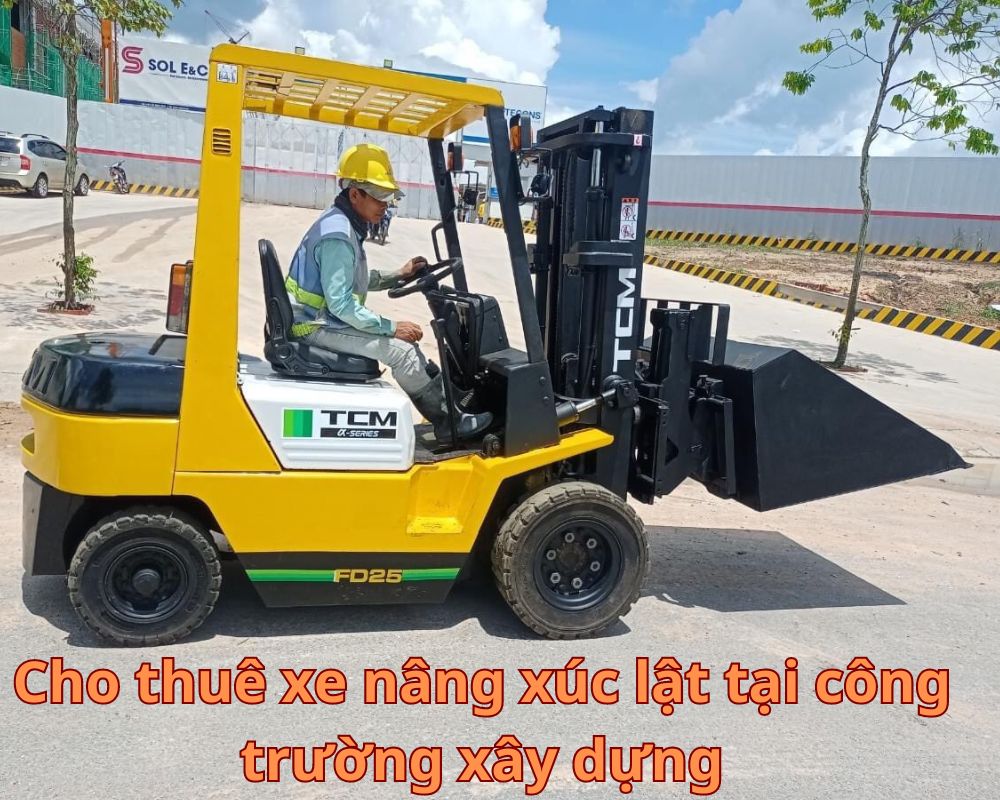 xe nâng bãi VLXD