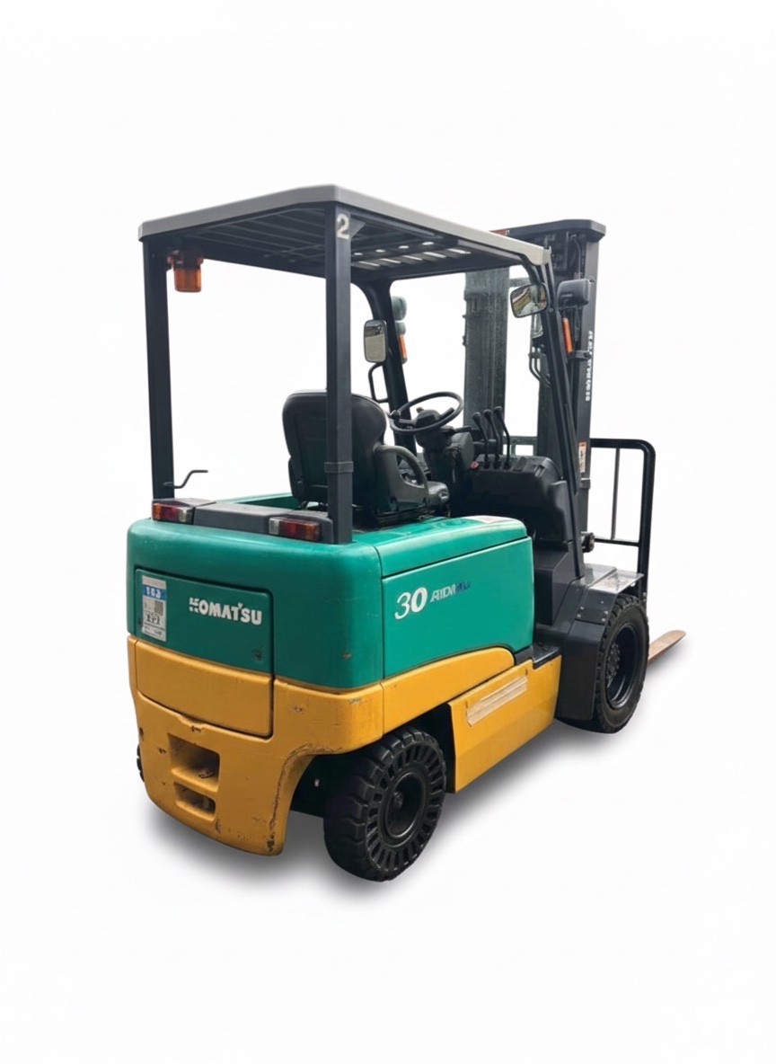 XE NÂNG ĐIỆN KOMATSU 3 TẤN -11