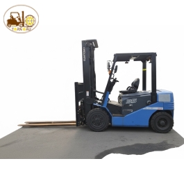 XE NÂNG ĐIỆN SUMITOMO 3.5 TẤN