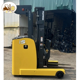 XE NÂNG ĐIỆN ĐỨNG LÁI KOMATSU 1.5 TẤN 