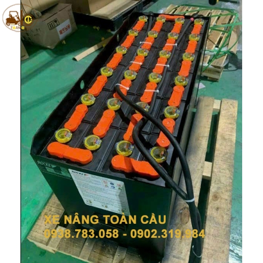 BÌNH ĐIỆN (ẮC QUY) XE NÂNG ROCKET