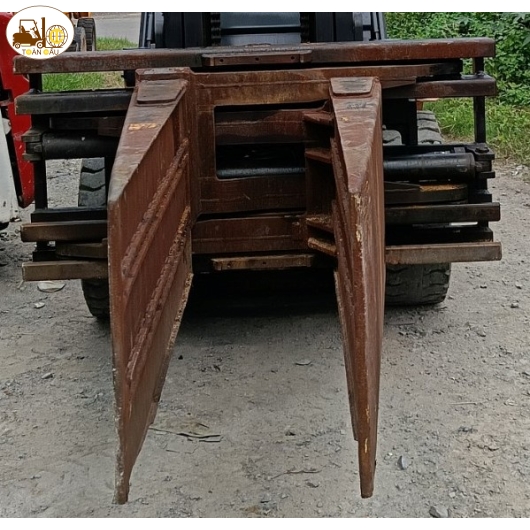 Phụ tùng, phụ kiện xe nâng ( càng xe nâng, càng nối xe nâng, kẹp giấy xe nâng, mâm xoay...)